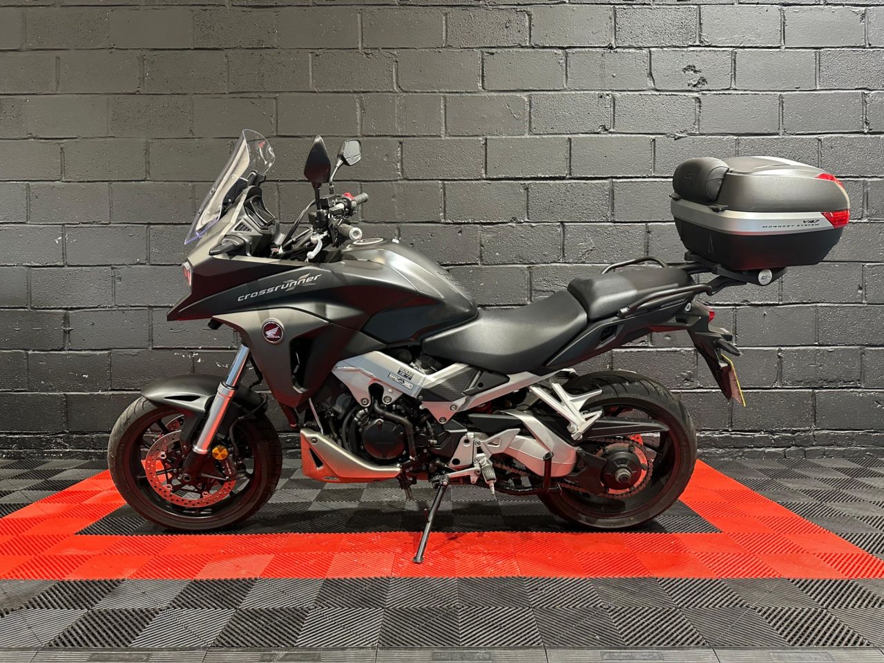 Used Honda VFR800X Crossrunner for sale - 78434492: Photo 10