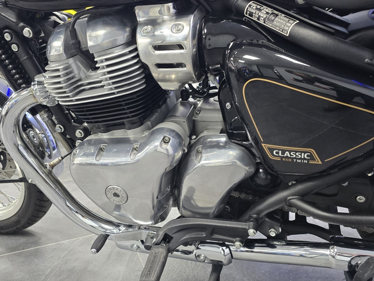 Royal Enfield CLASSIC 650
