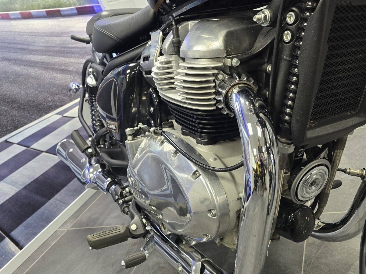 Royal Enfield CLASSIC 650