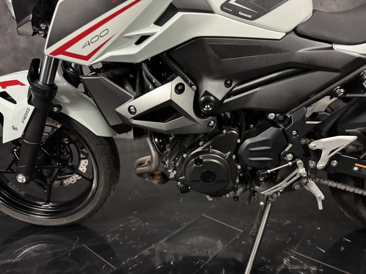 Kawasaki ER 400 FPFNN