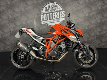 Used KTM 1290 SUPER DUKE R 2016 for sale - bike-77869550: Photo