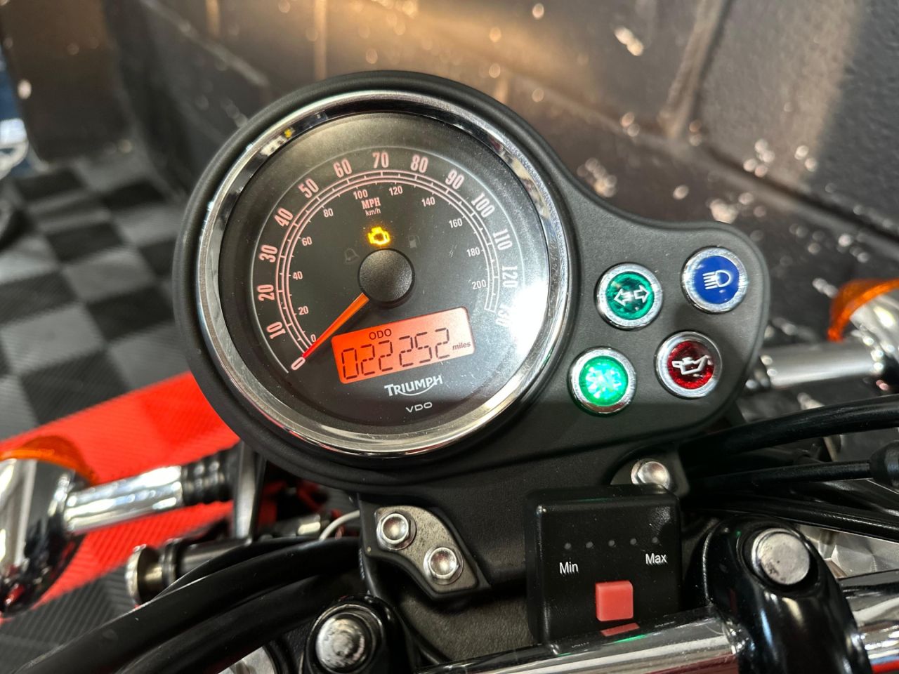 Used Triumph Bonneville 865 for sale - 78434760: Photo 24