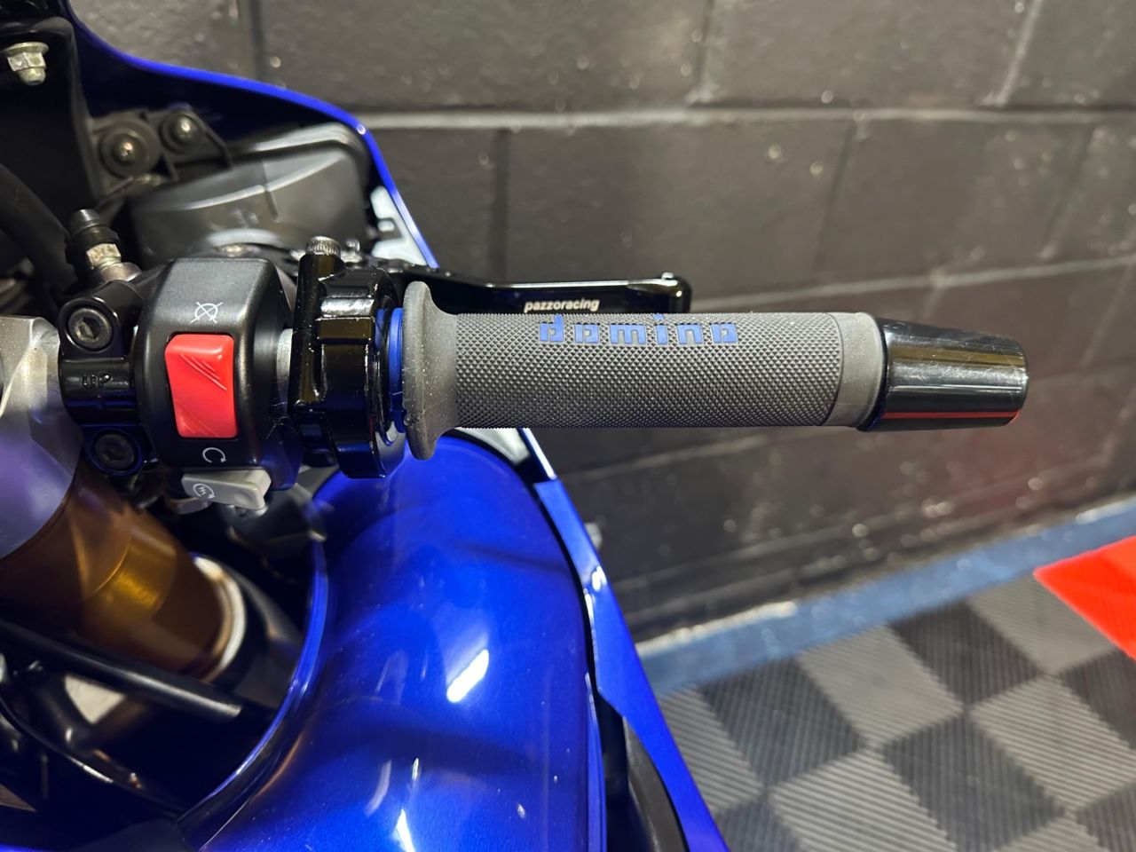 Used Yamaha R1 for sale - 78435136: Photo 15