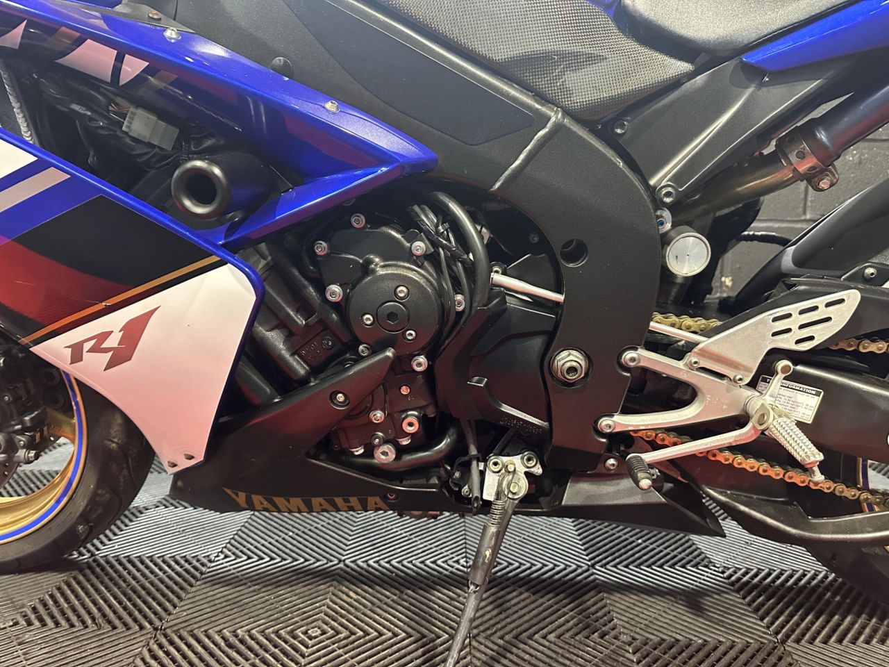 Used Yamaha R1 for sale - 78435136: Photo 19