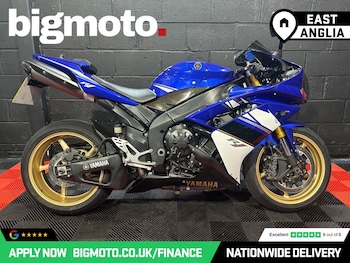 Used Yamaha R1 undefined for sale - bike-78435136: Photo