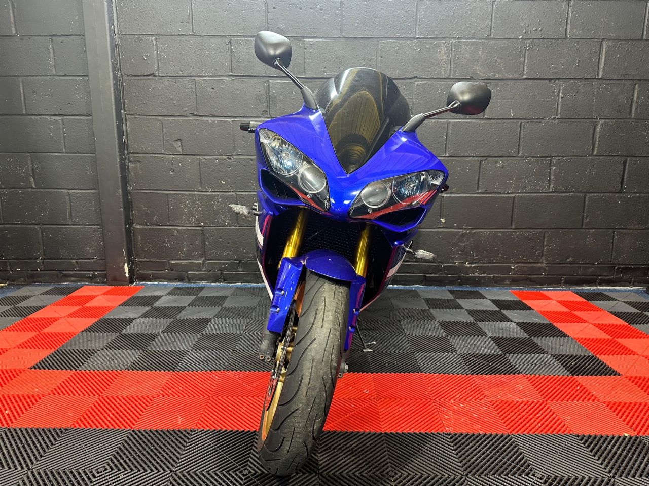 Used Yamaha R1 for sale - 78435136: Photo 6
