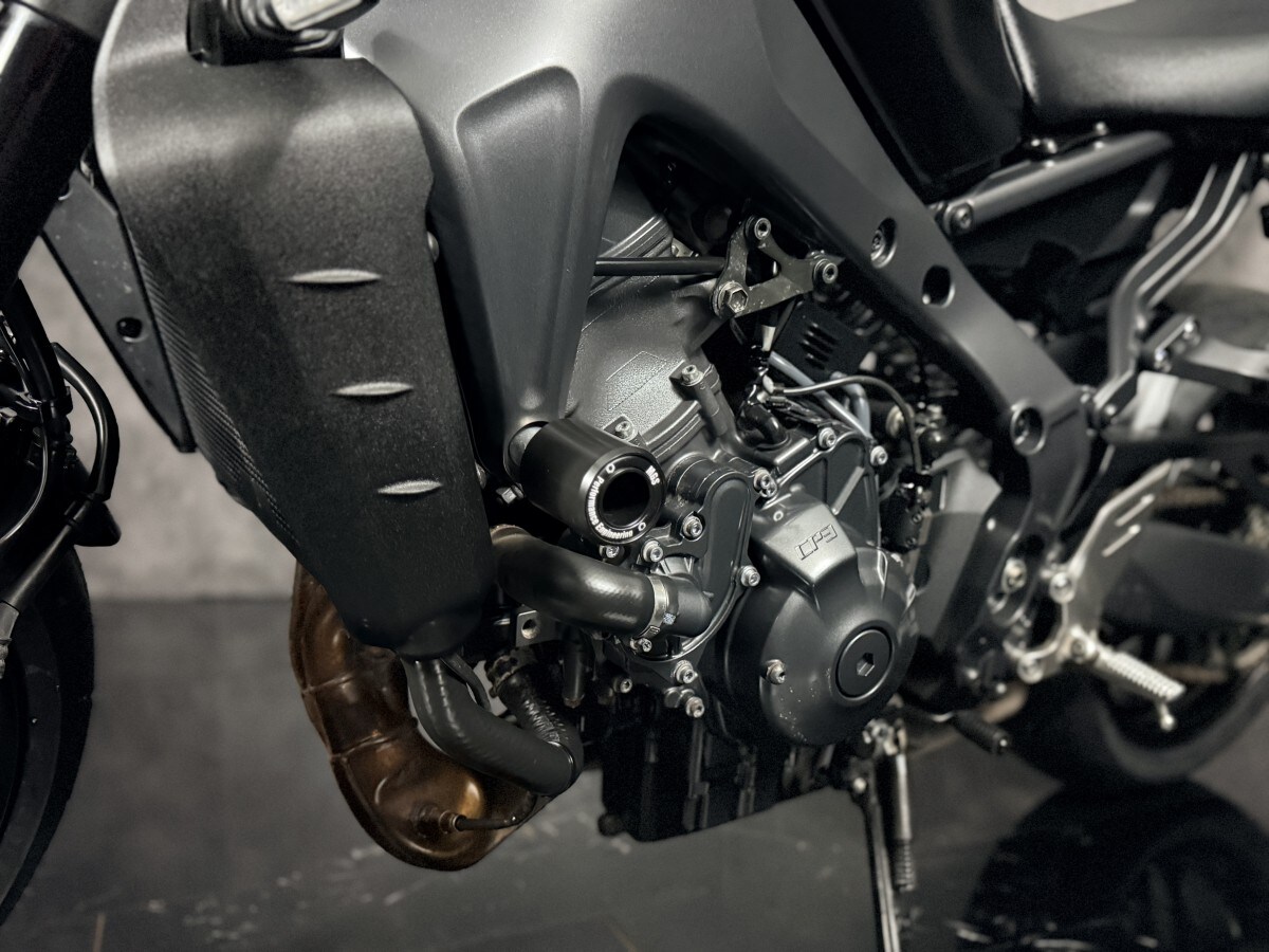 Yamaha MT-09 (MTN890)