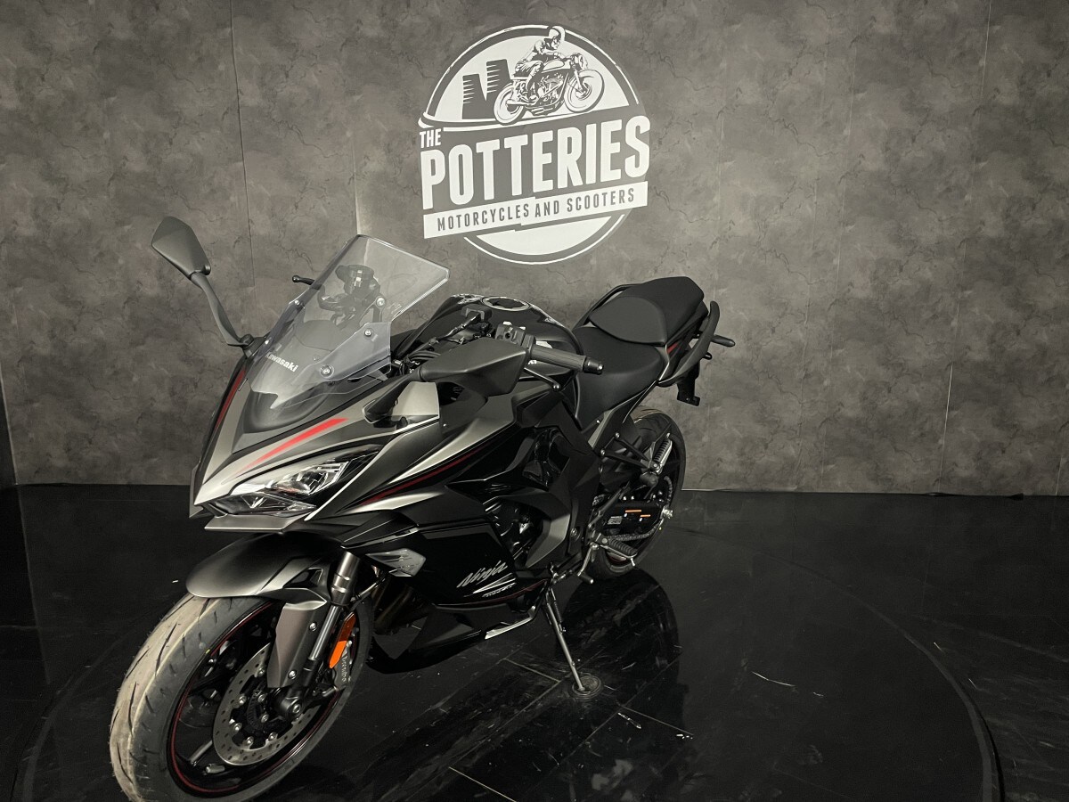 Kawasaki Ninja 1100SX SE