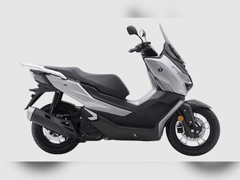 Used Voge SR1 125cc undefined for sale - bike-77870823: Photo
