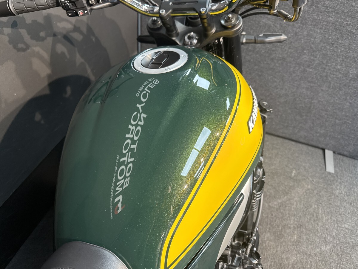Kawasaki Z900RS YELLOW BALL