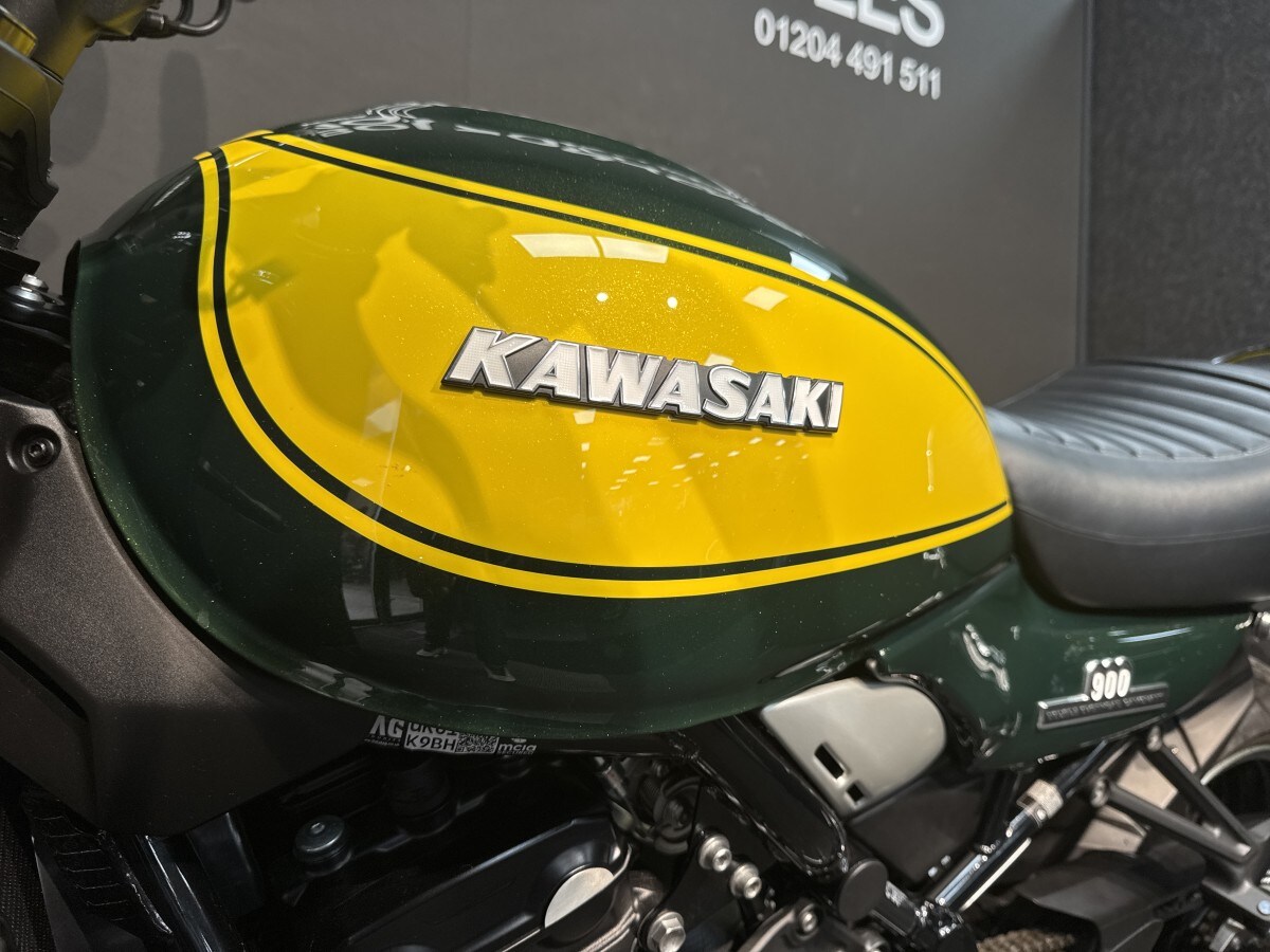 Kawasaki Z900RS YELLOW BALL