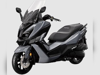 Used SYM Cruisym 300cc undefined for sale - bike-77871398: Photo