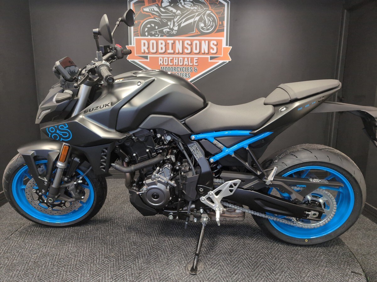 Suzuki GSX 8S