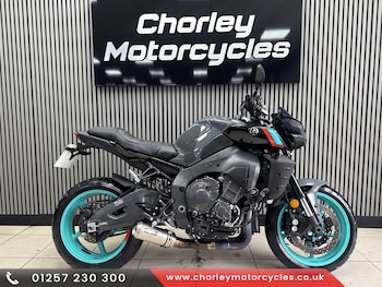 Used Yamaha MT-10 2022 for sale - bike-77867410: Photo