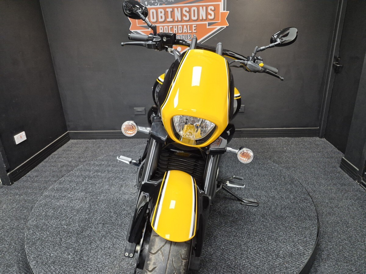 Suzuki VZR 1800 BZ L4