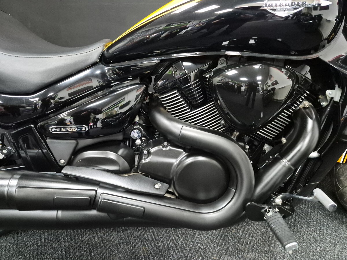 Suzuki VZR 1800 BZ L4