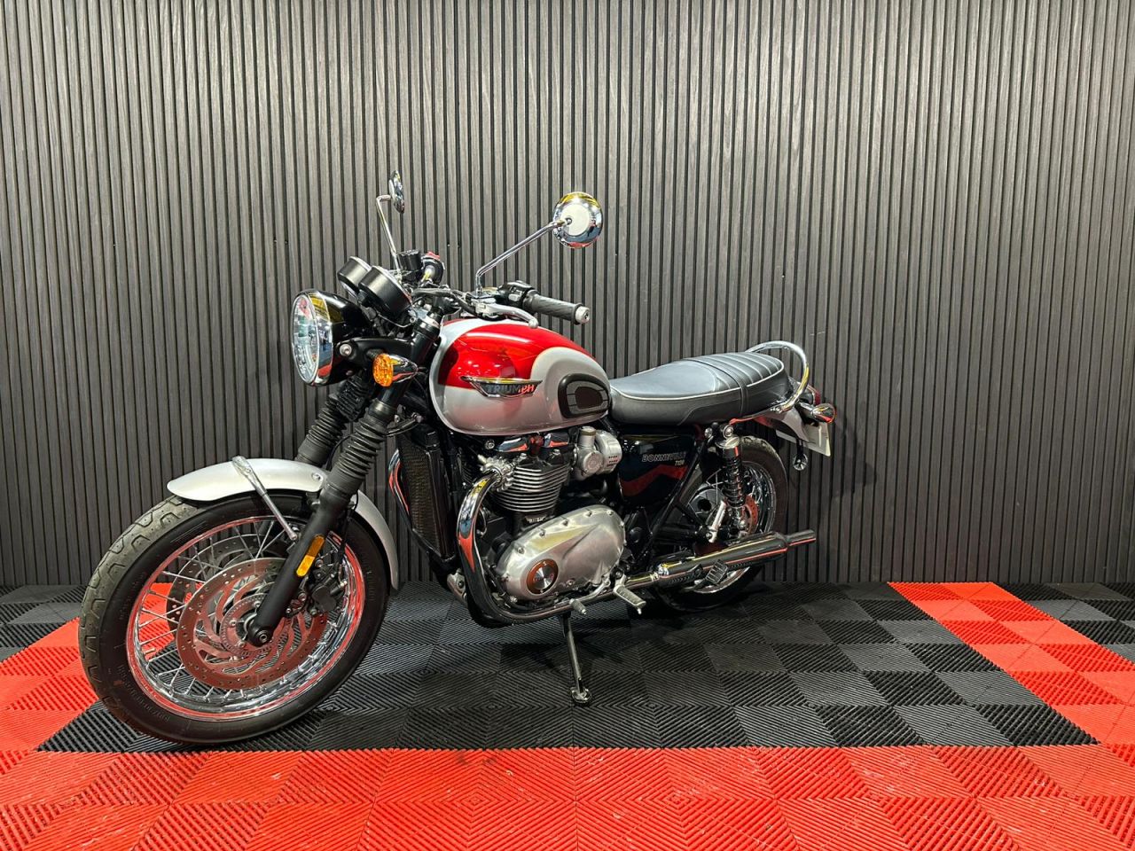 Used Triumph Bonneville T120 for sale - 78435754: Photo 10