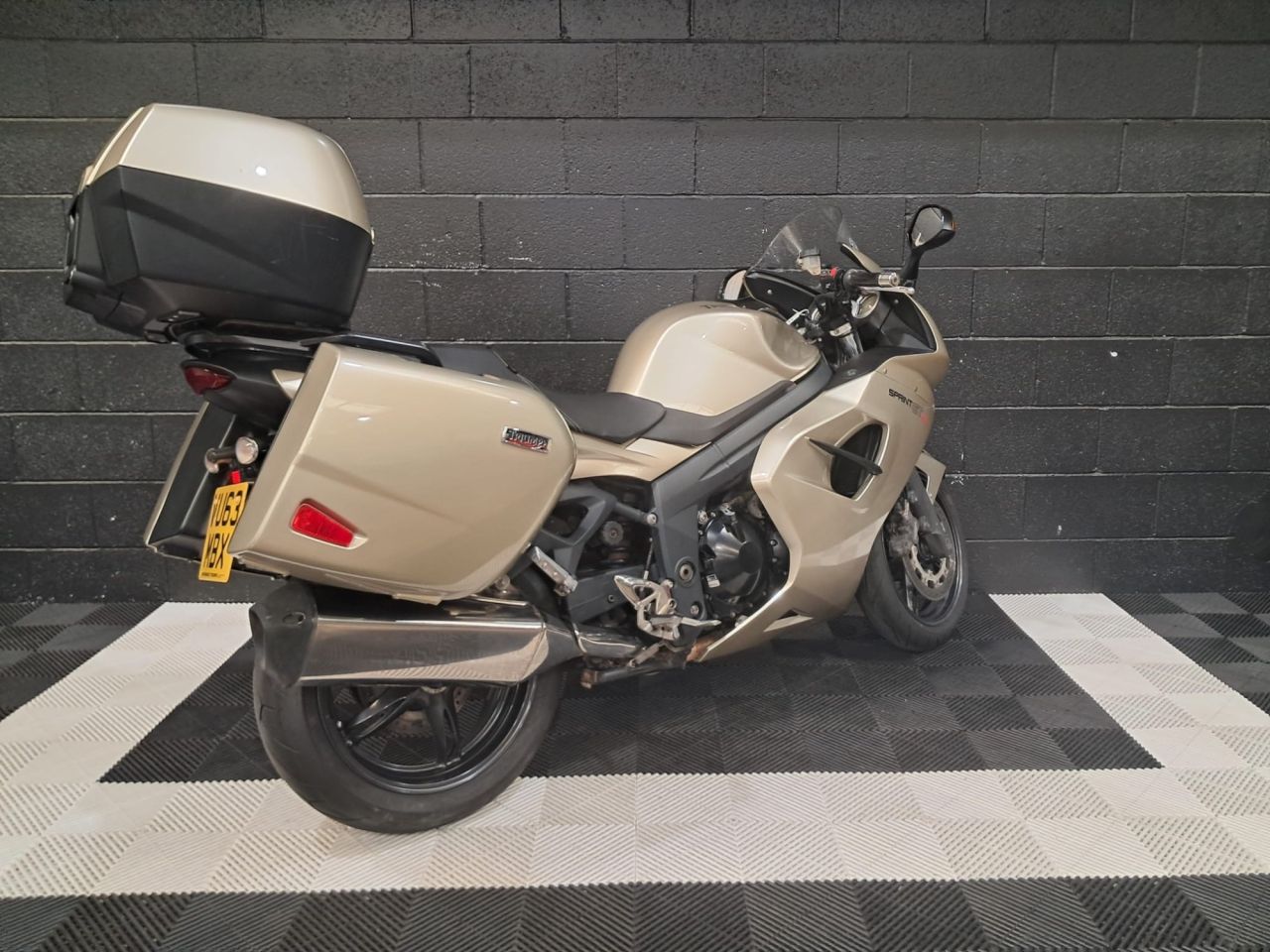 Used Triumph Sprint GT 1050 for sale - 78435025: Photo 11