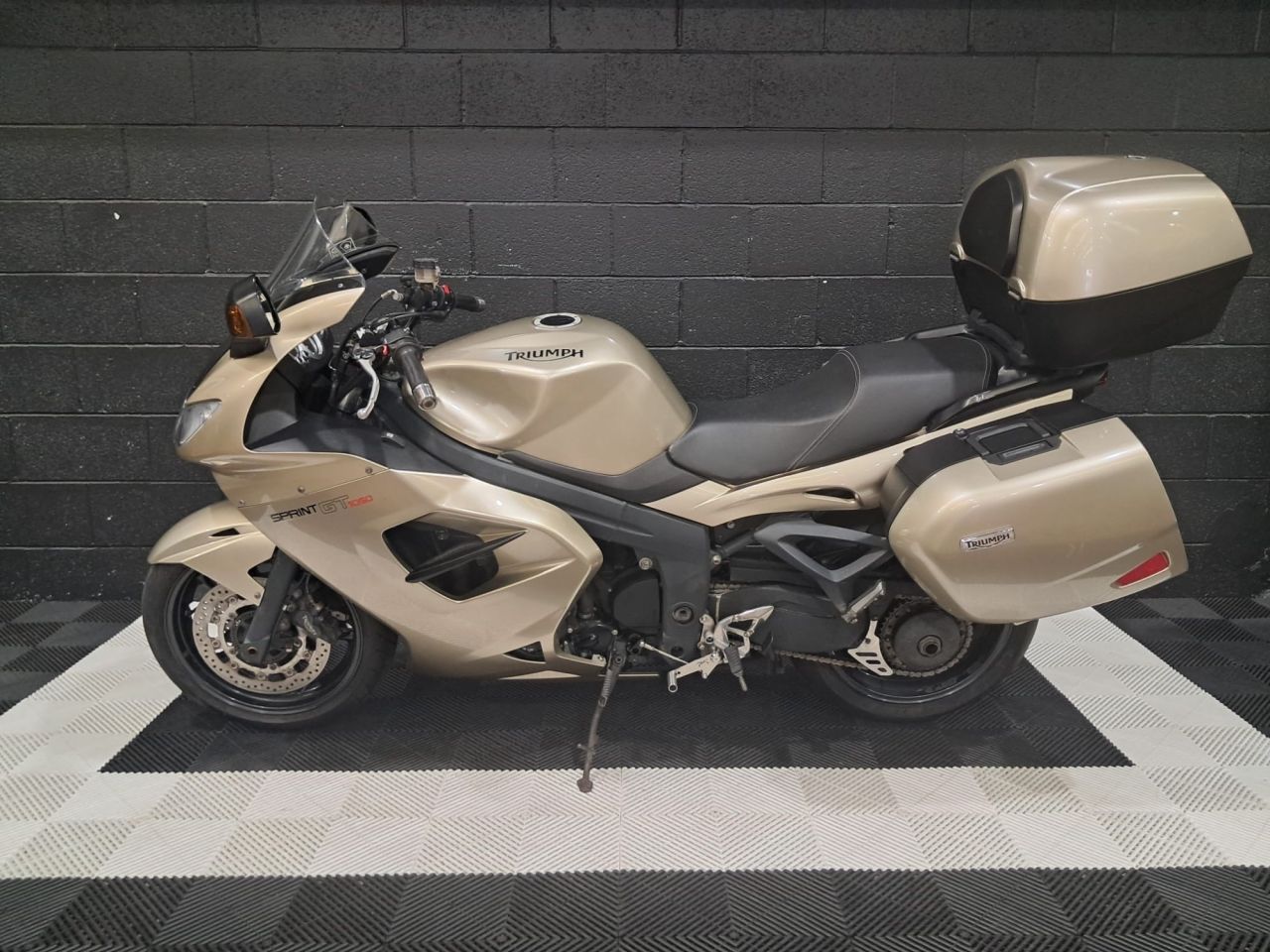 Used Triumph Sprint GT 1050 for sale - 78435025: Photo 9