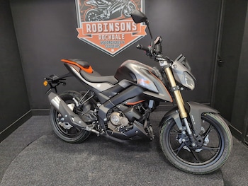 Used QJMotor SRK 125 S undefined for sale - bike-77868521: Photo