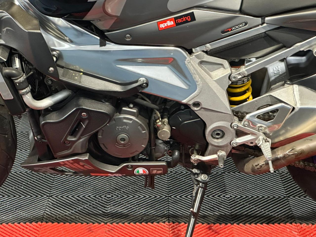 Used Aprilia Tuono 1000 for sale - 78435641: Photo 18