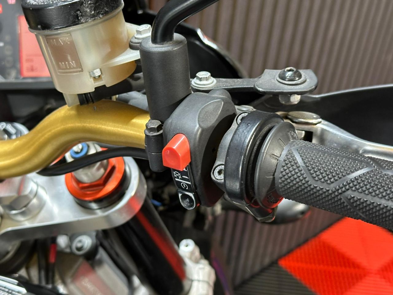 Used Aprilia Tuono 1000 for sale - 78435641: Photo 22