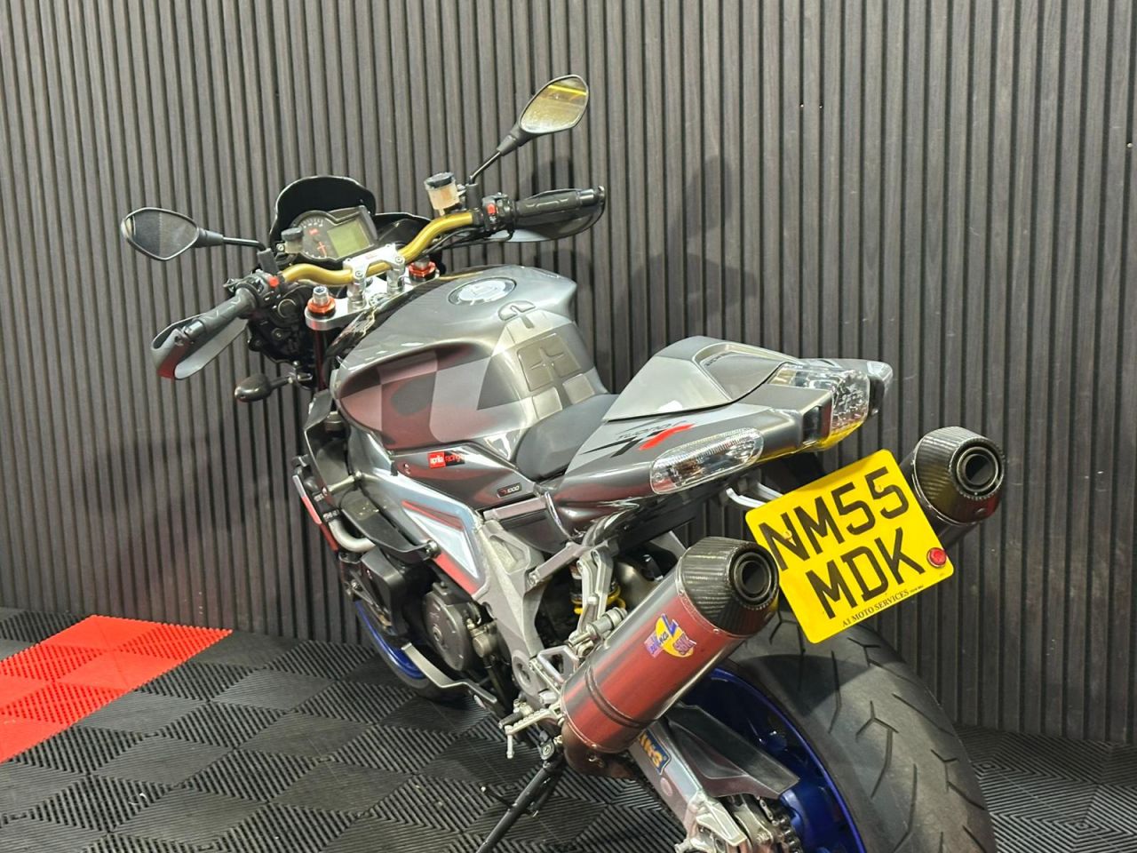 Used Aprilia Tuono 1000 for sale - 78435641: Photo 24