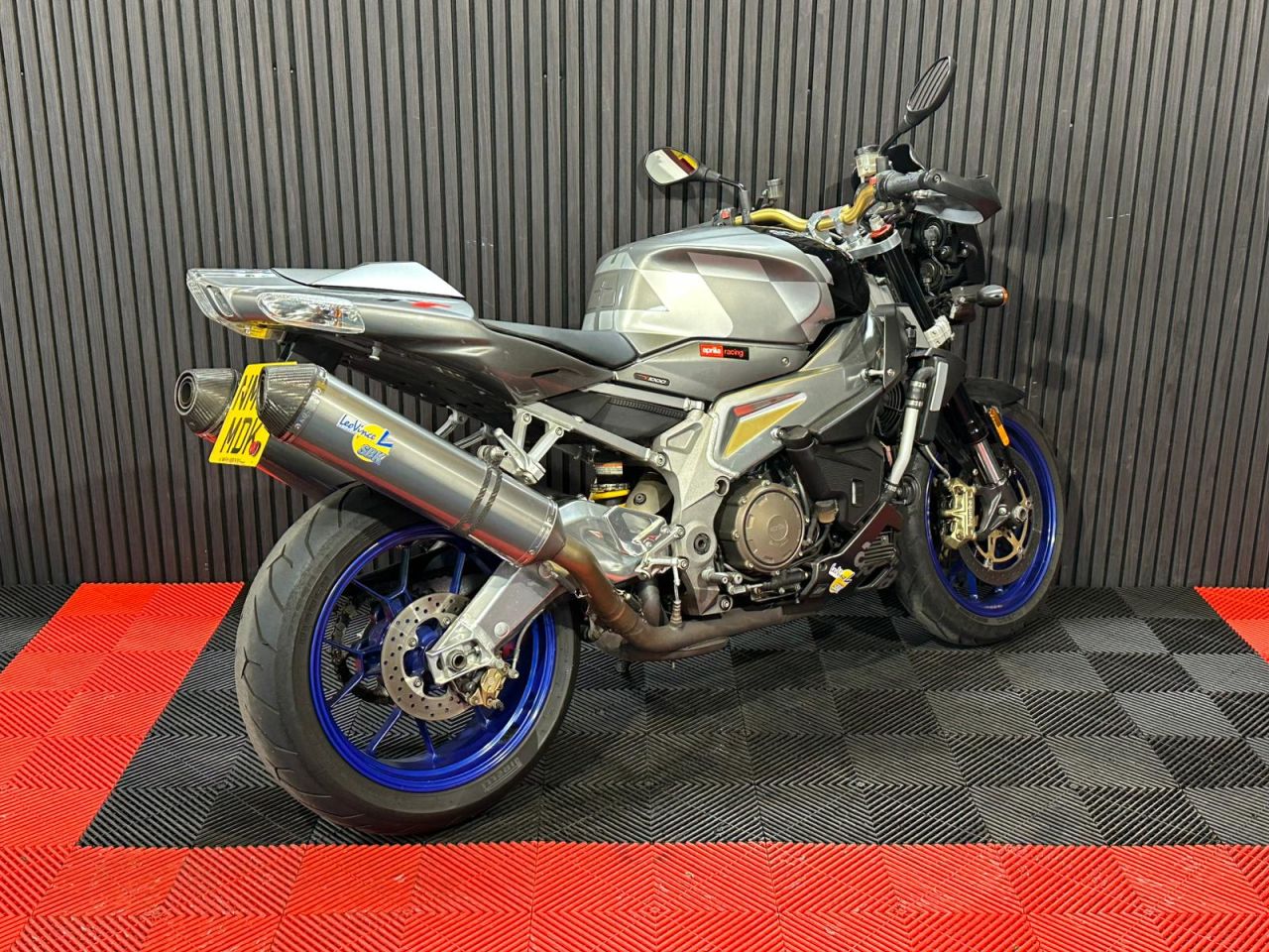 Used Aprilia Tuono 1000 for sale - 78435641: Photo 7
