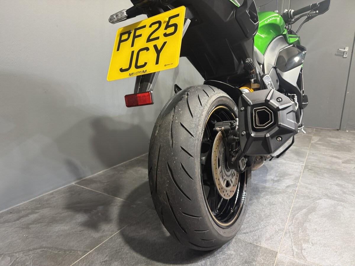 Kawasaki ZX1100JSFAN DEMO