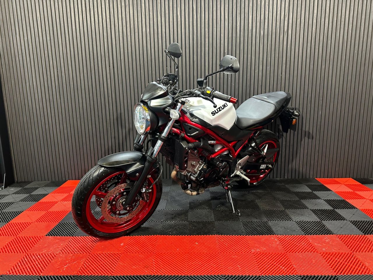 Used Suzuki SV650 for sale - 78435409: Photo 10