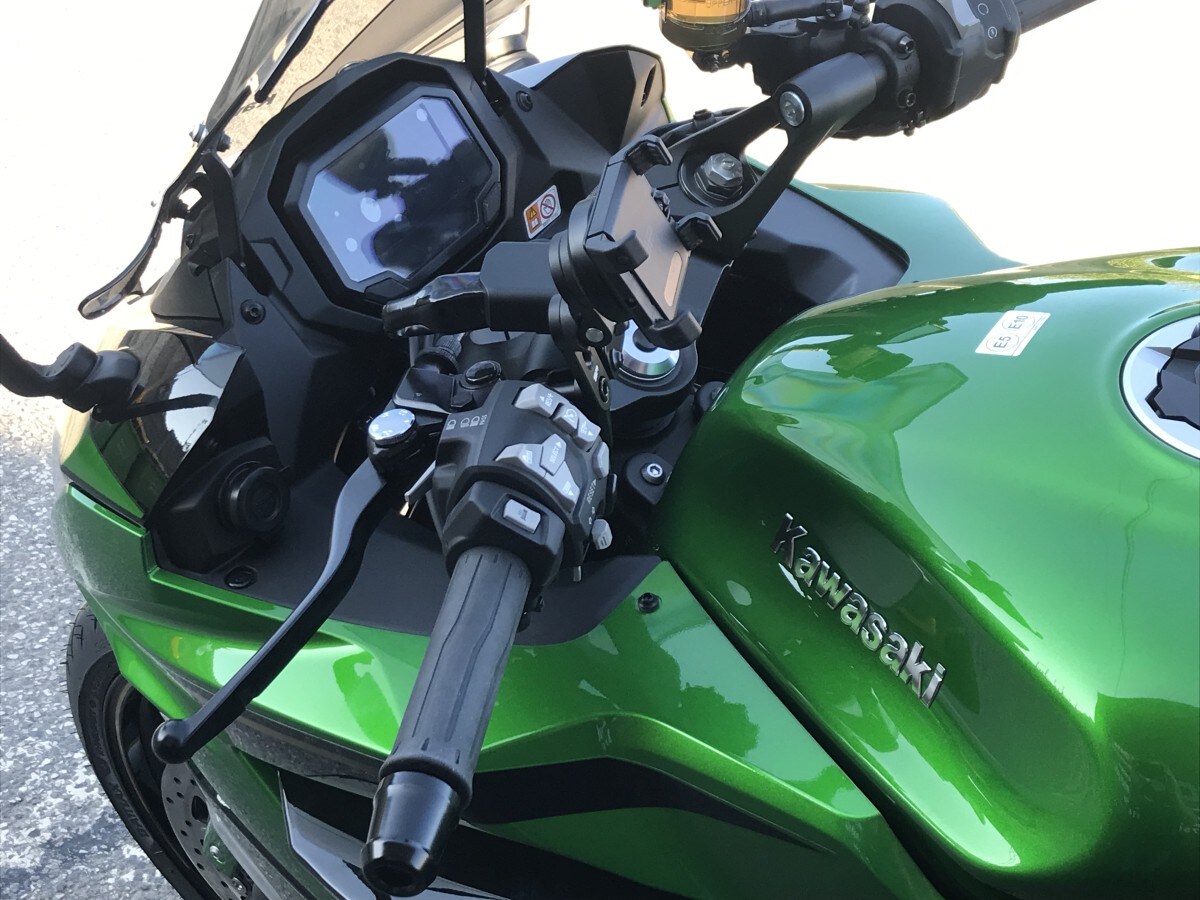 Kawasaki Ninja 1100SX SE ZX1100JSFAN