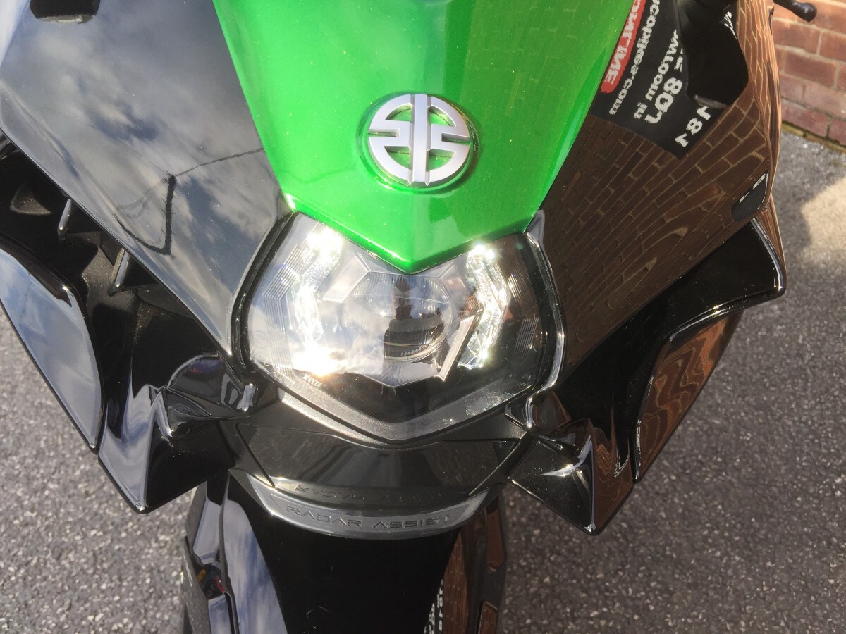 Kawasaki Ninja H2SXSE ZX1002RPFNN GN2