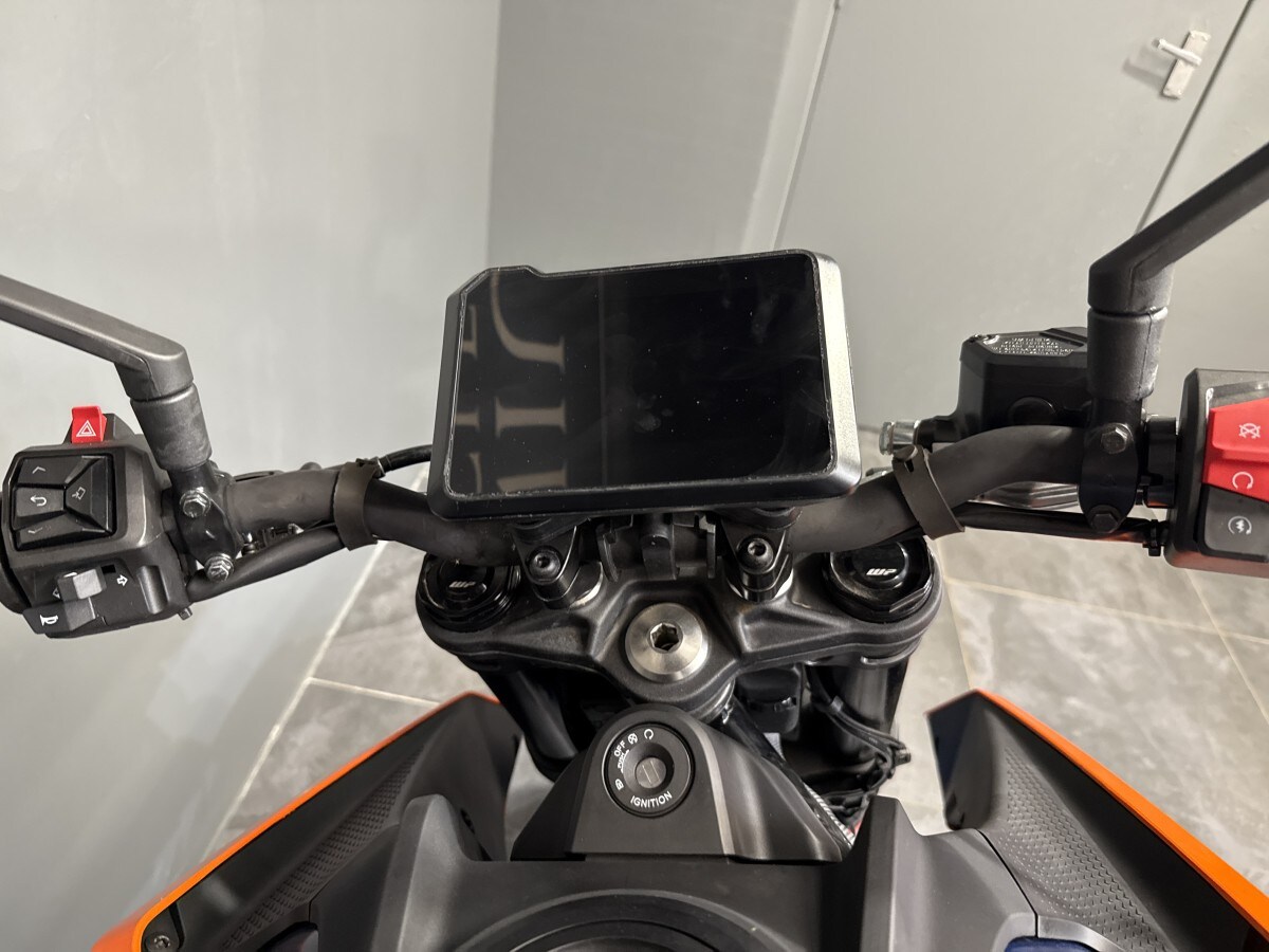 KTM 125 DUKE SPECIAL INC FOC QUICK SHIFTER & FINANCE