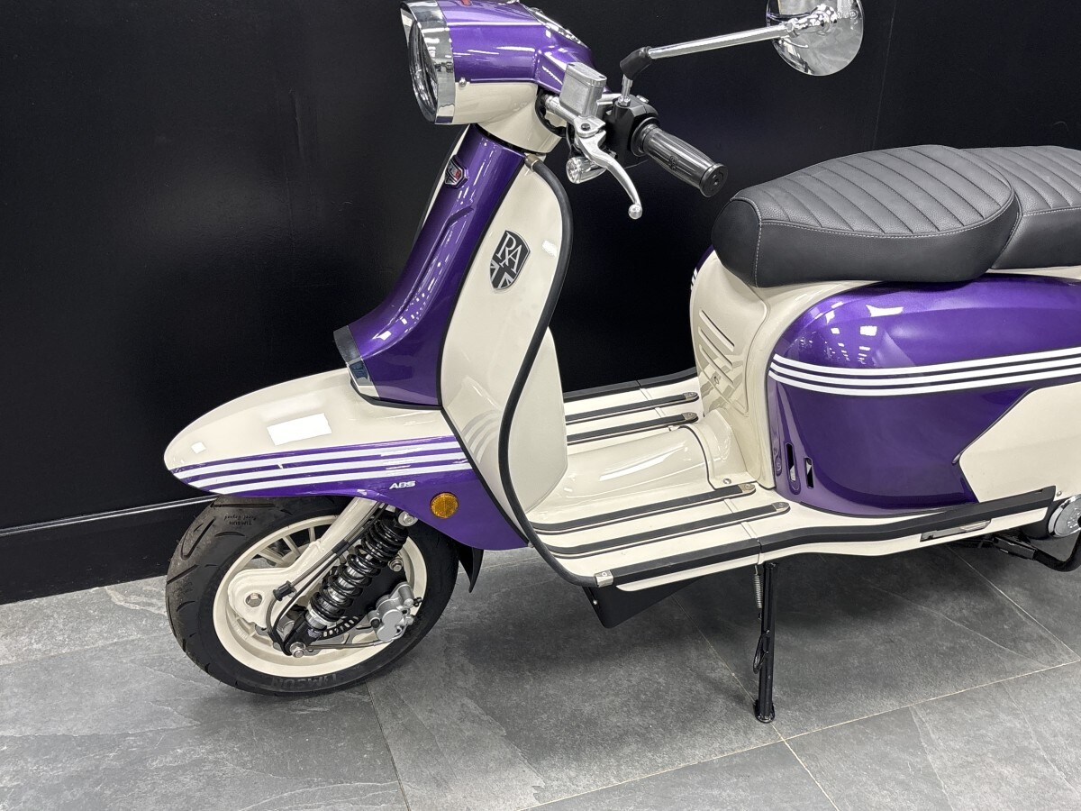 Royal Alloy GP 300 S LC ABS