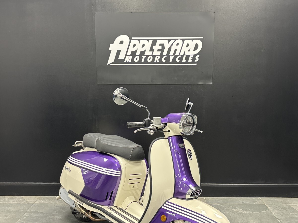 Royal Alloy GP 300 S LC ABS