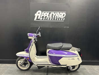 Used Royal Alloy GP 300 S LC ABS undefined for sale - bike-78183172: Photo