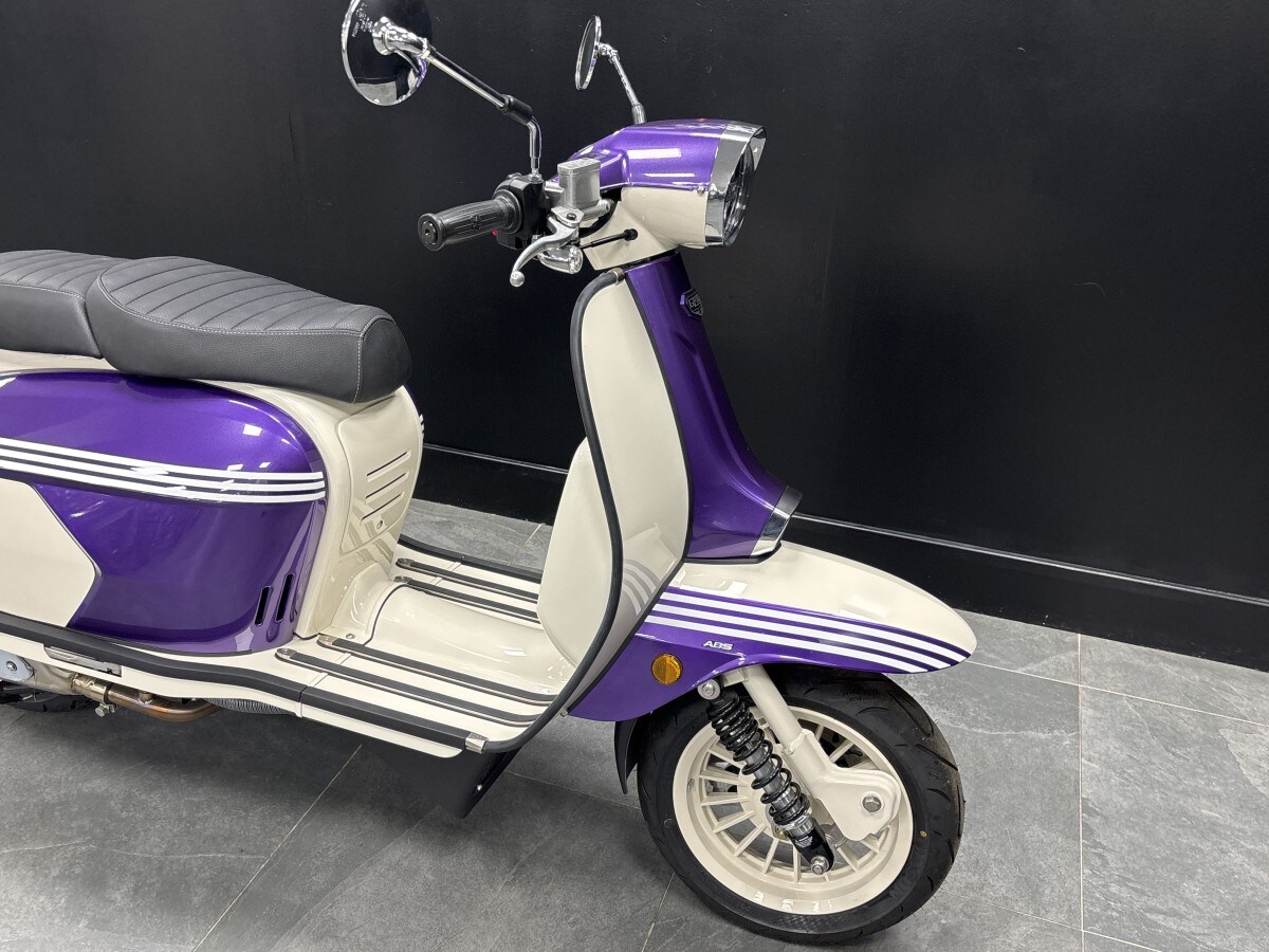 Royal Alloy GP 300 S LC ABS