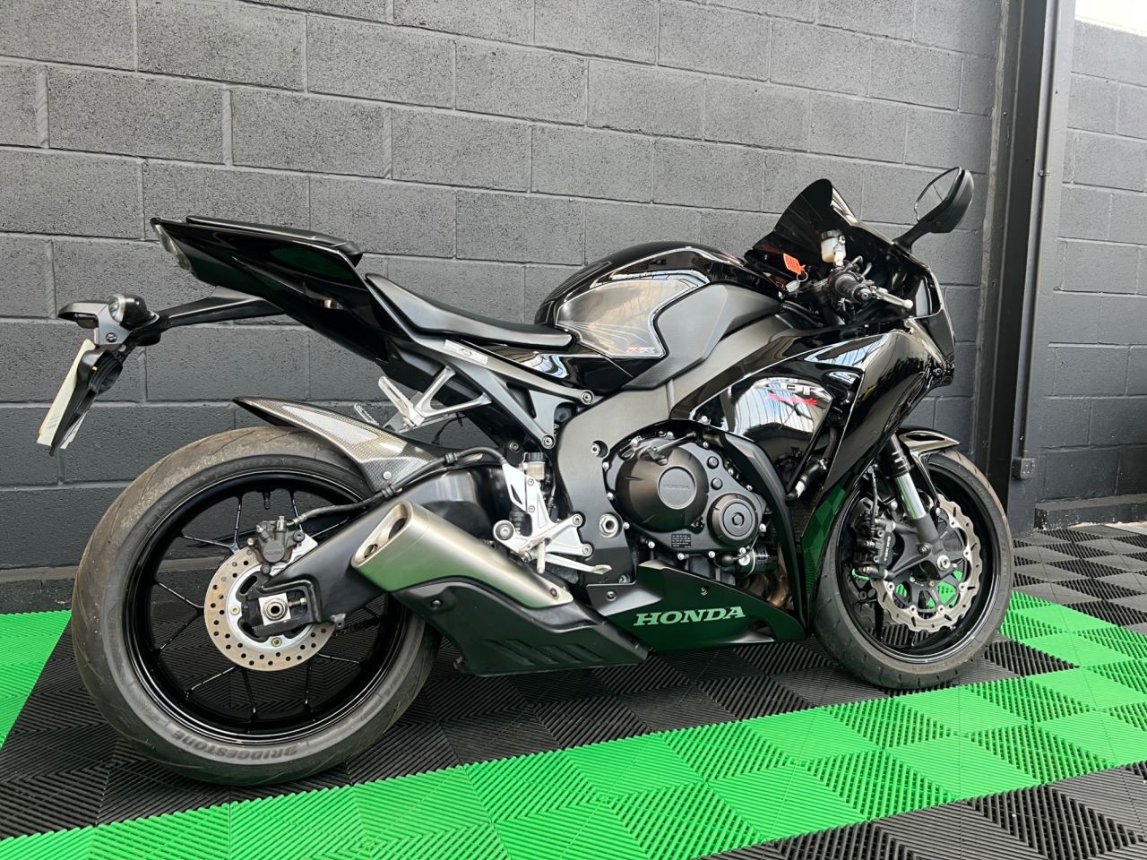 Used Honda CBR1000RR Fireblade for sale - 78640127: Photo 4