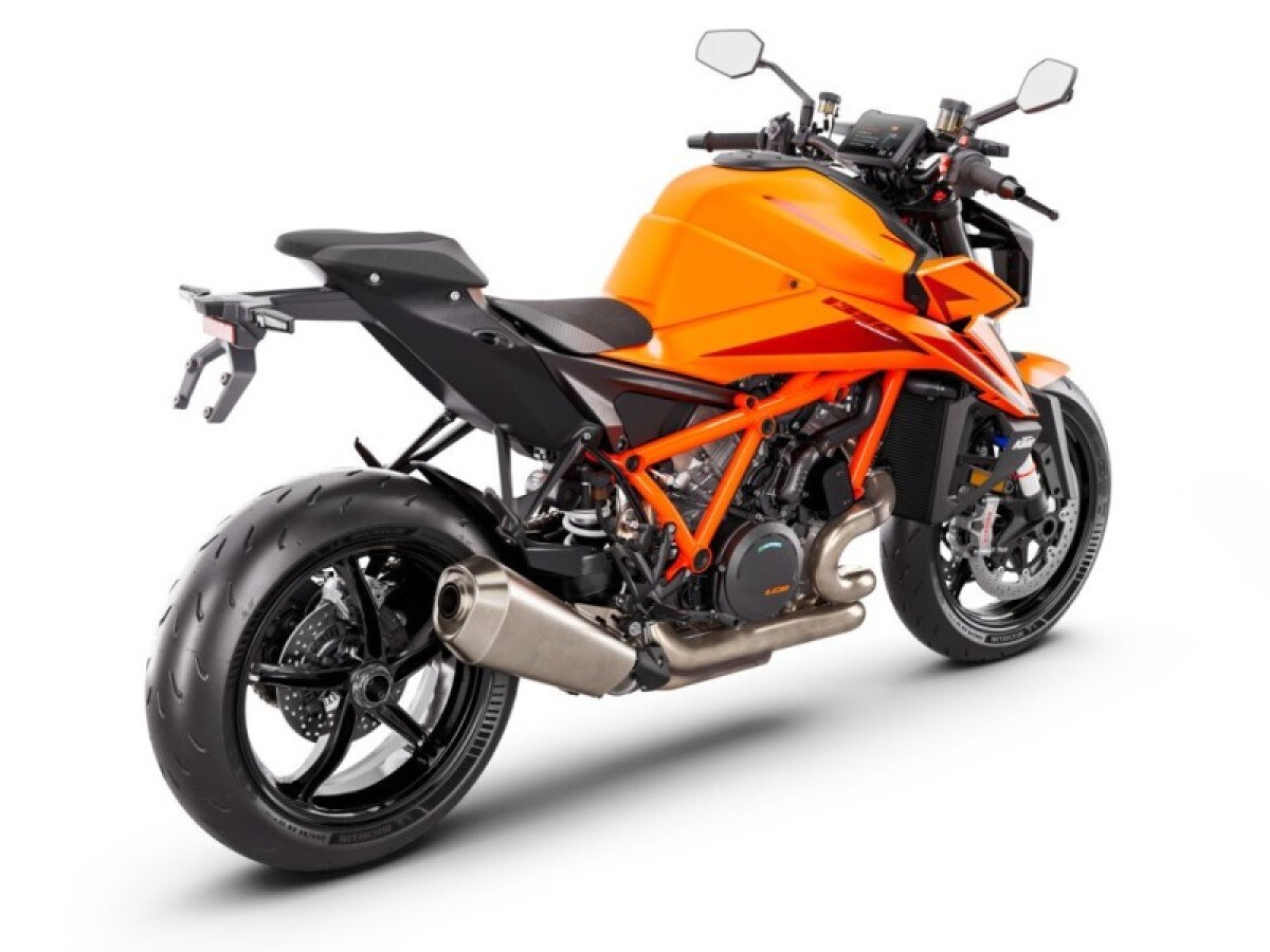 KTM 1390 Super Duke R EVO
