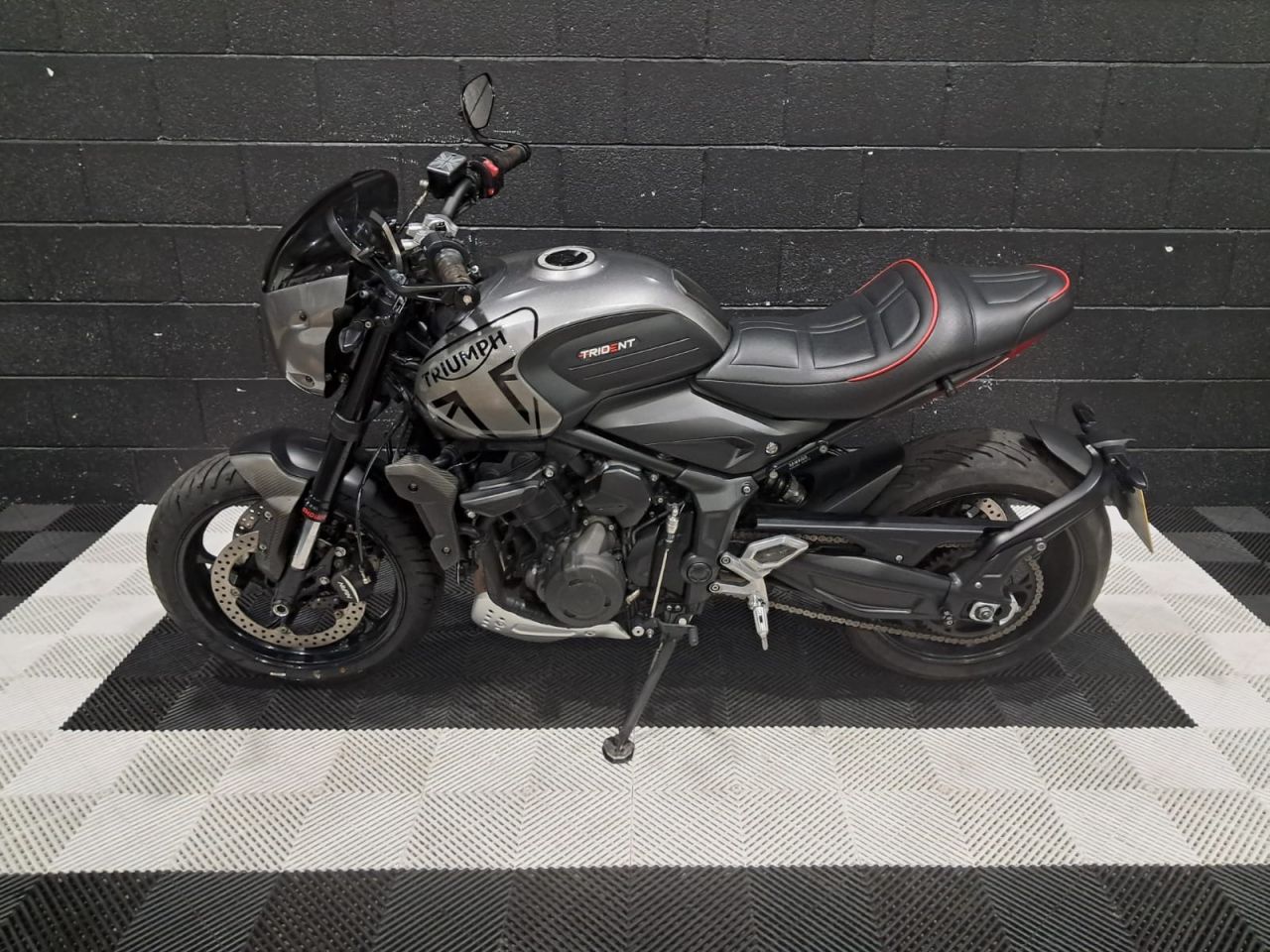 Used Triumph Trident for sale - 78434948: Photo 9