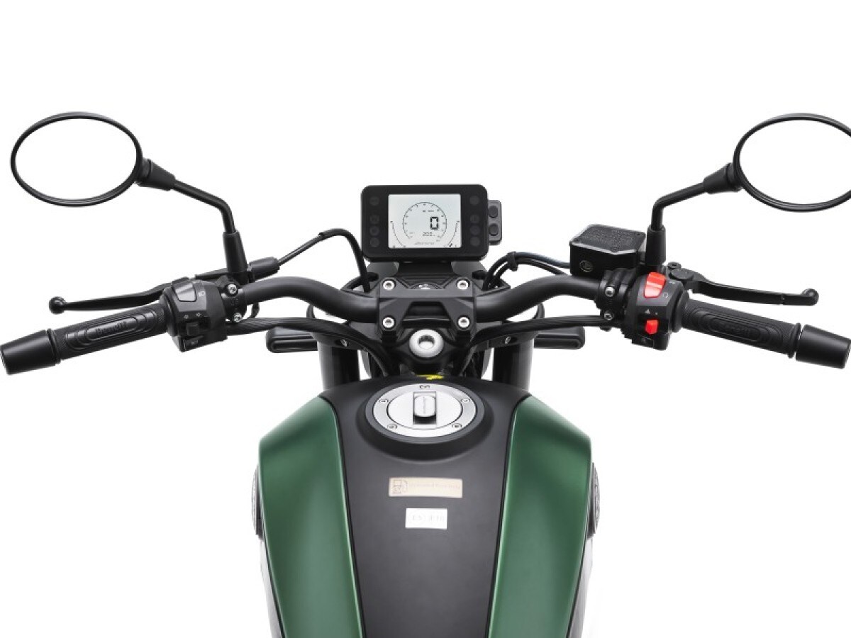 Benelli Leoncino 125cc