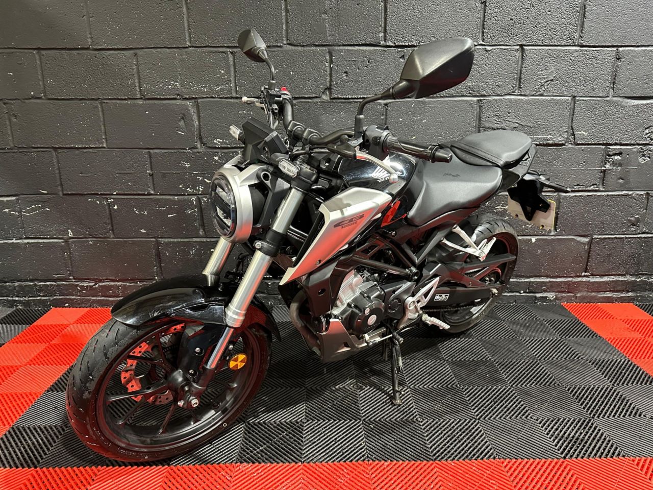 Used Honda CB125R for sale - 78435737: Photo 10