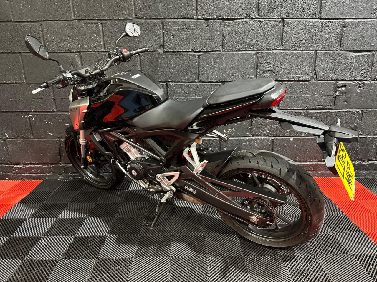 Used Honda CB125R for sale - 78435737: Photo 12