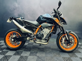 Used KTM 890 DUKE R 2023 for sale - bike-77867178: Photo