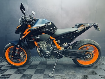 Used KTM 890 DUKE R 2023 for sale - bike-77867178: Photo