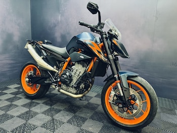 Used KTM 890 DUKE R 2023 for sale - bike-77867178: Photo