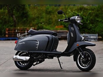 Used Royal Alloy GT 125 AC undefined for sale - bike-77865682: Photo