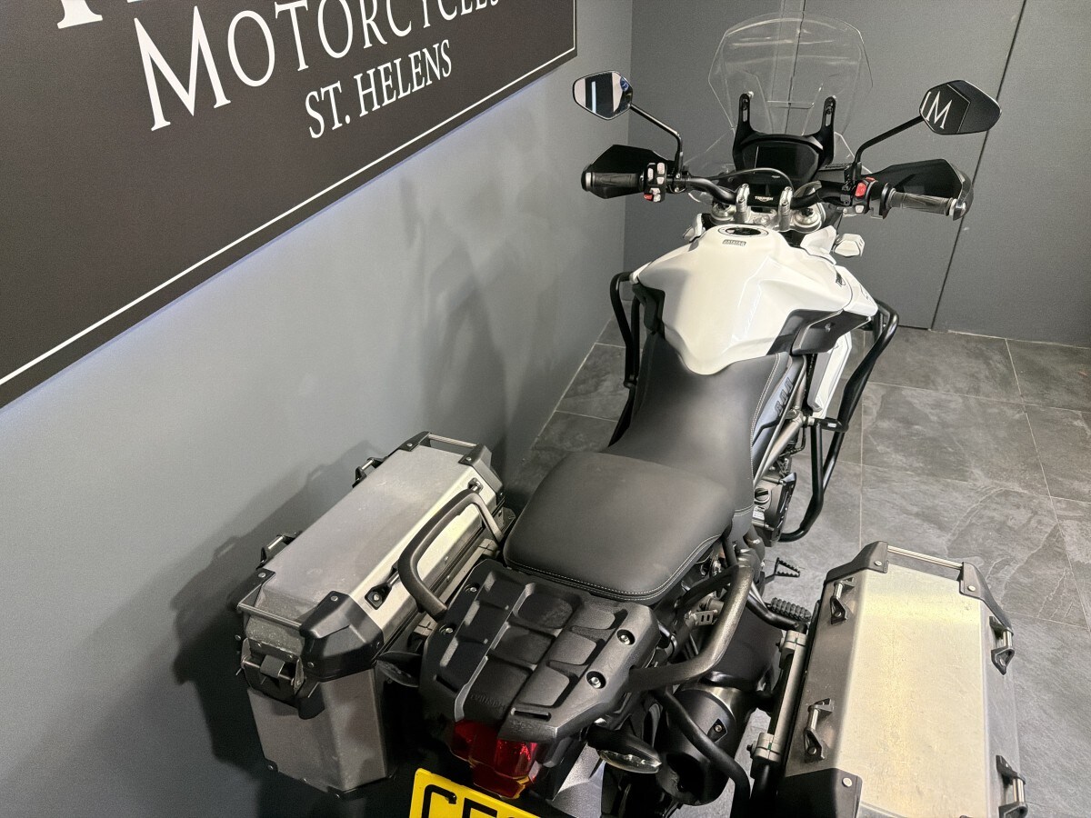 Triumph TIGER 800 XRT