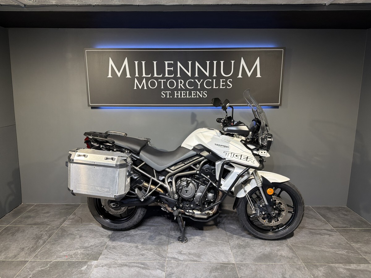 Triumph TIGER 800 XRT