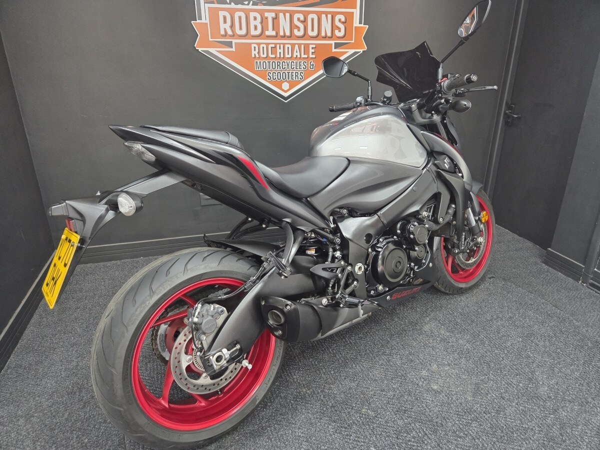 Suzuki GSXS 1000 ZAM0